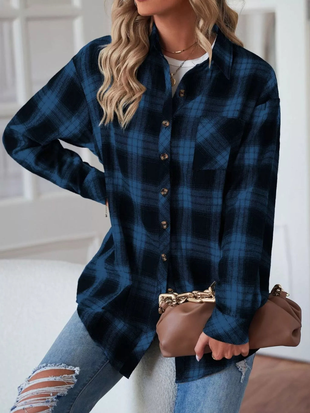 Women's Black and White Plaid Button Up Long Sleeve Shirt