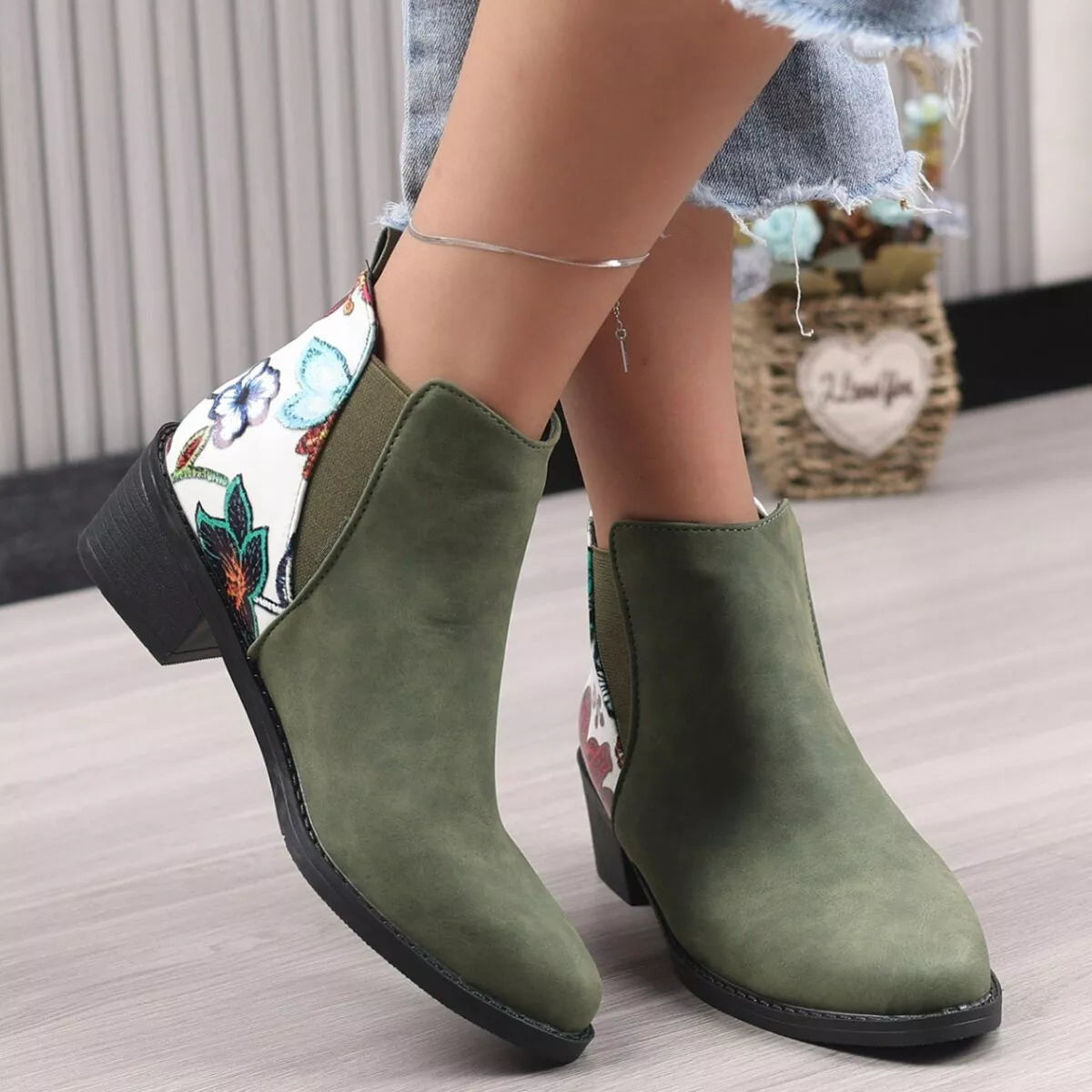 Women's Black Point Toe Mid Block Heel Ankle Boots