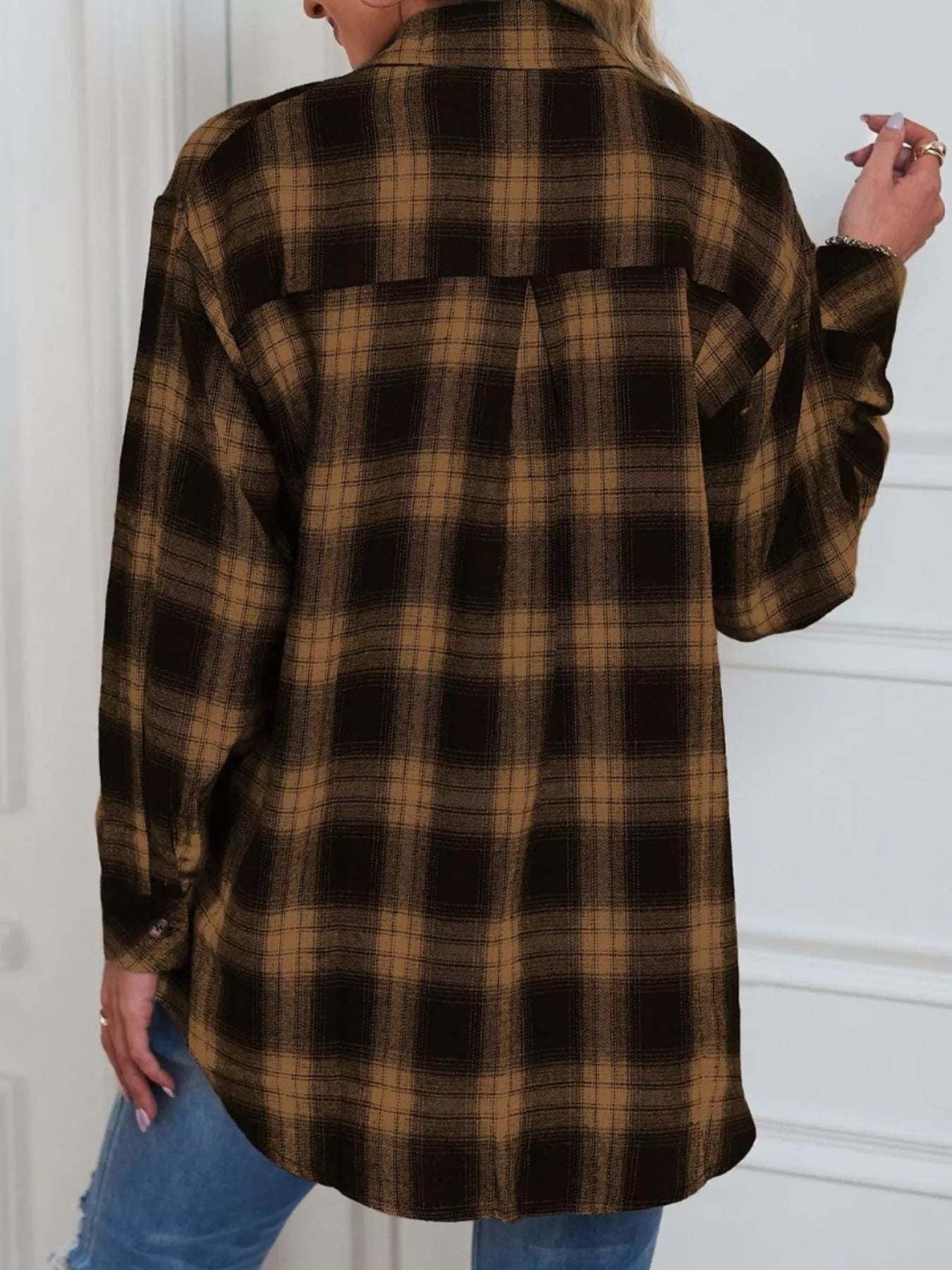 Women's Black and White Plaid Button Up Long Sleeve Shirt