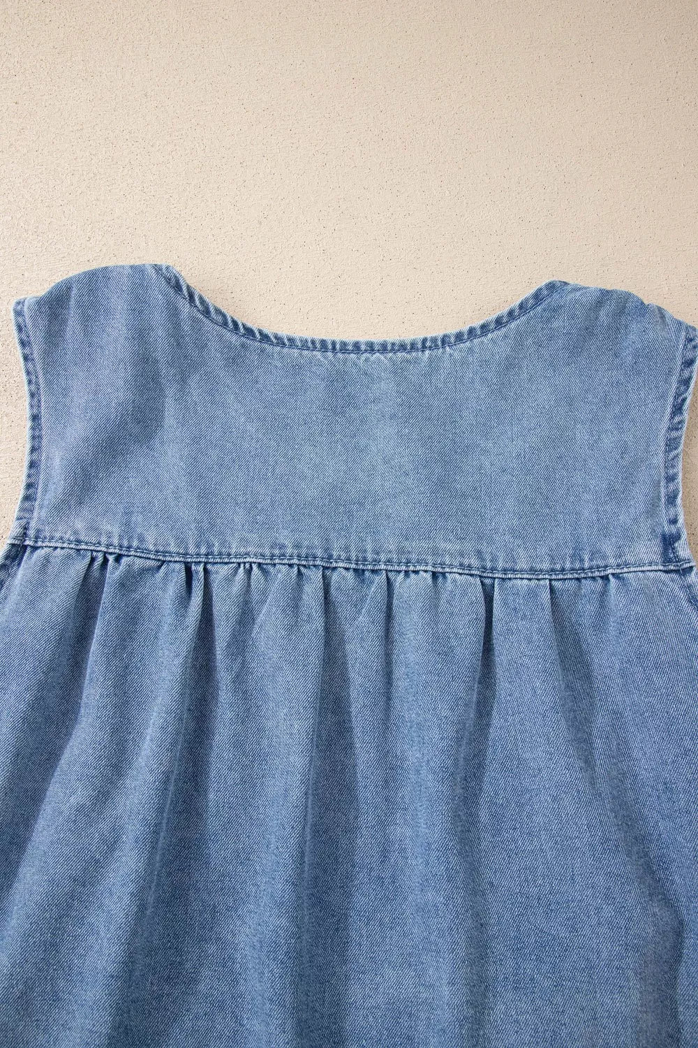 Blue Denim Pleated Patchwork Sleeveless Top for Casual Wear