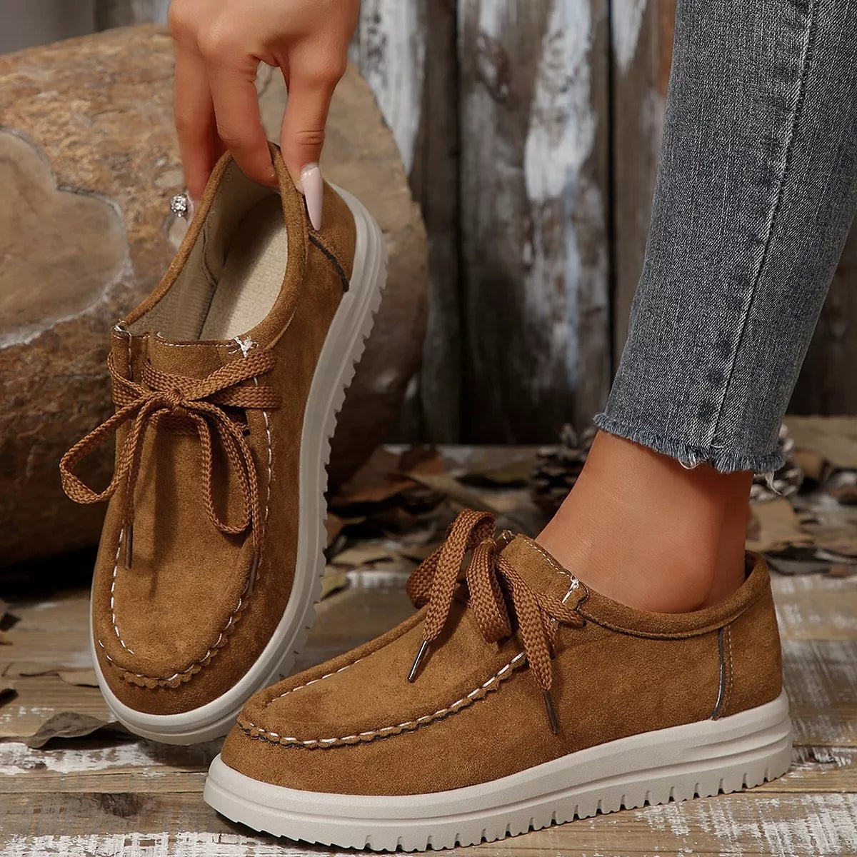 Women's Lace-Up Suede Round Toe Flats Comfortable Casual Shoes