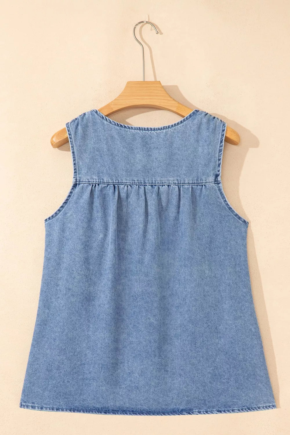 Blue Denim Pleated Patchwork Sleeveless Top for Casual Wear