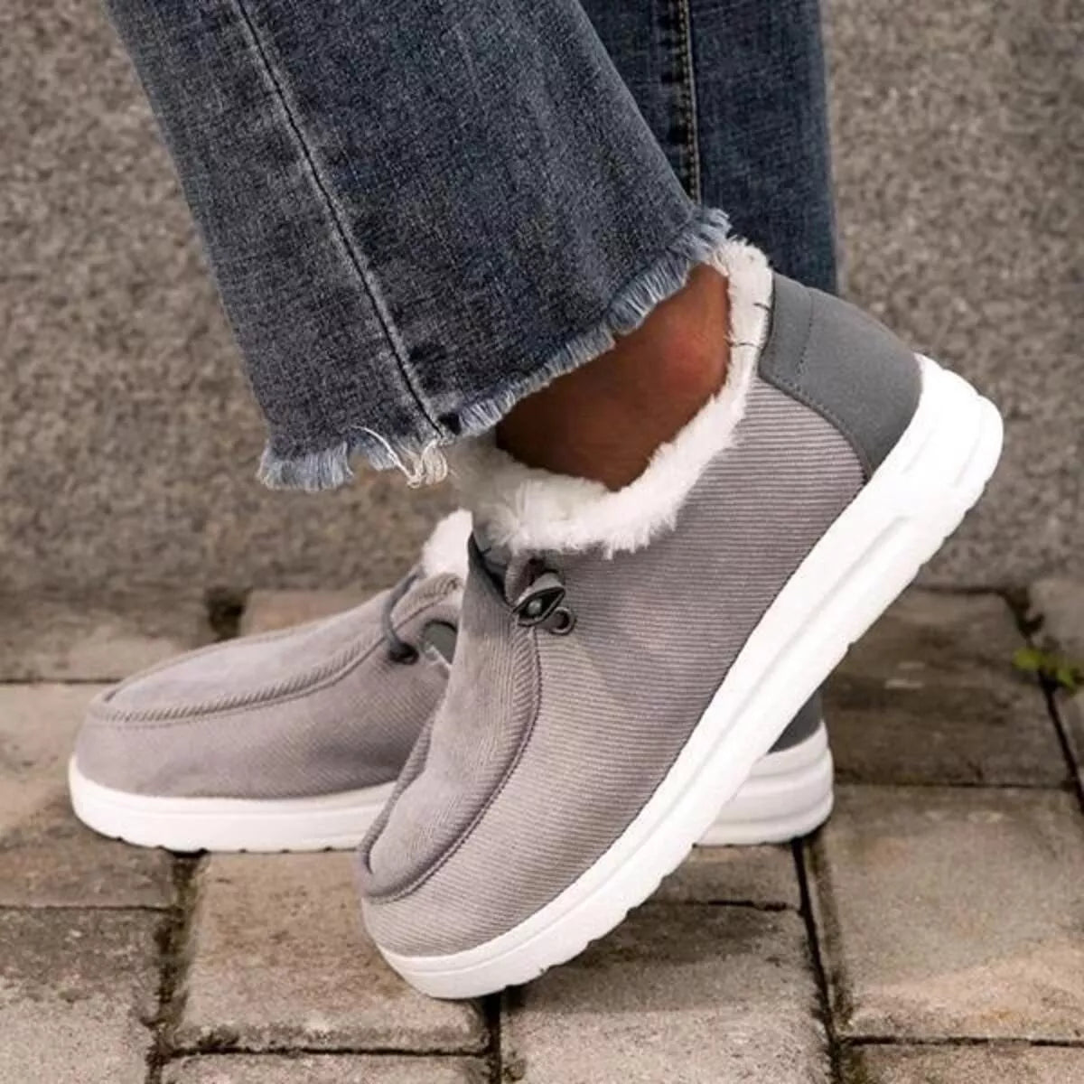 Women's Fuzzy Lined Corduroy Slip-On Casual Flats in Blue