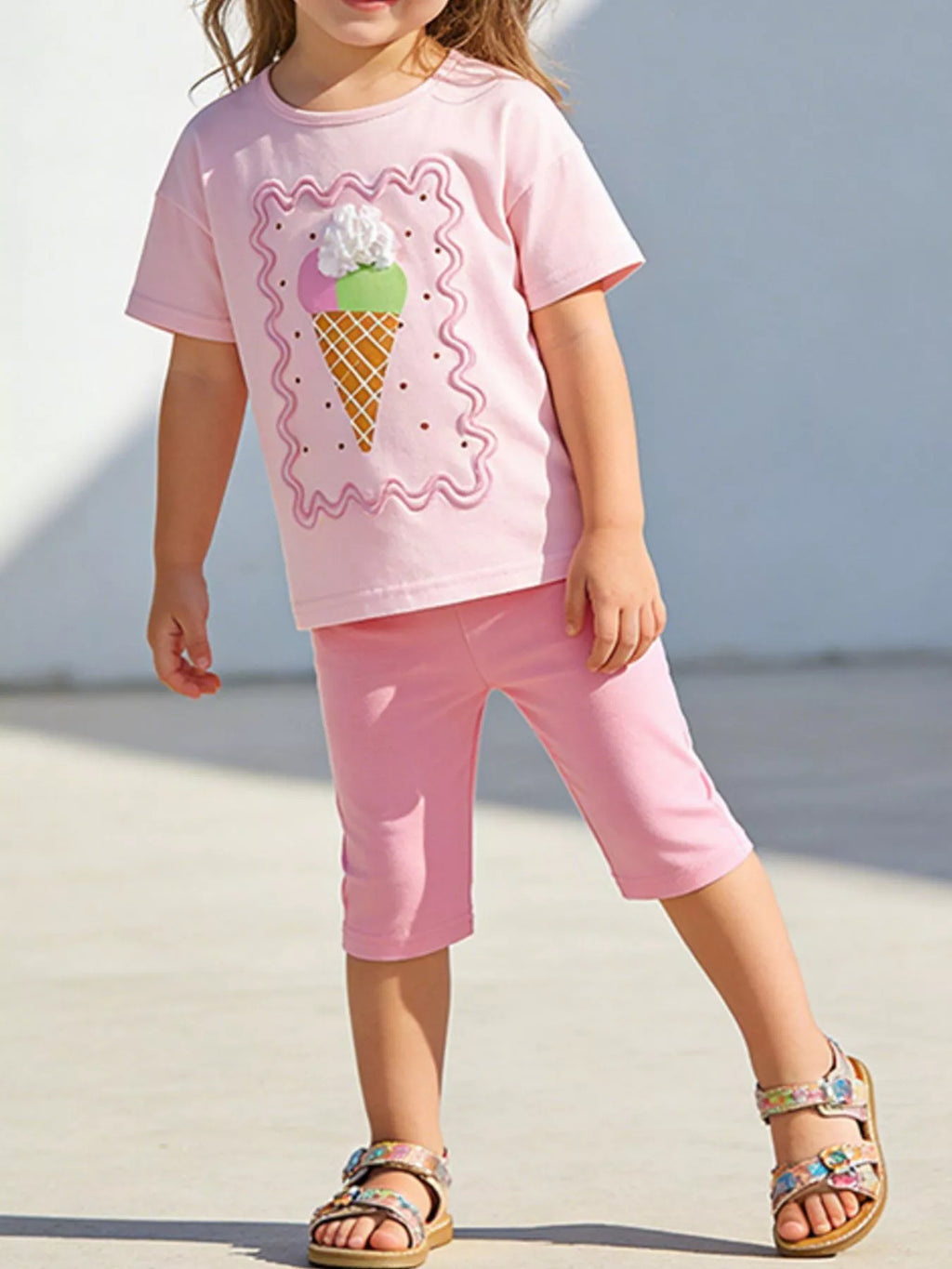Girls Pink Ice Cream Graphic T-Shirt and Capri Pants Outfit Set