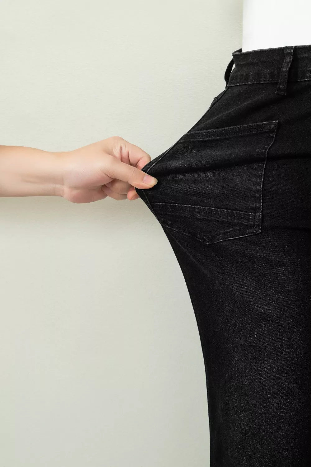 Black Frayed Hem Cropped Straight Leg Jeans