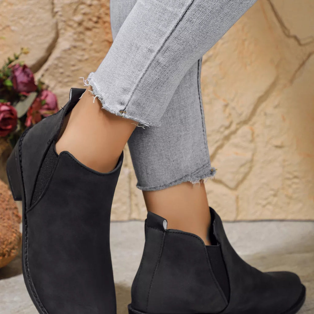 Women's Black Point Toe Mid Block Heel Ankle Boots