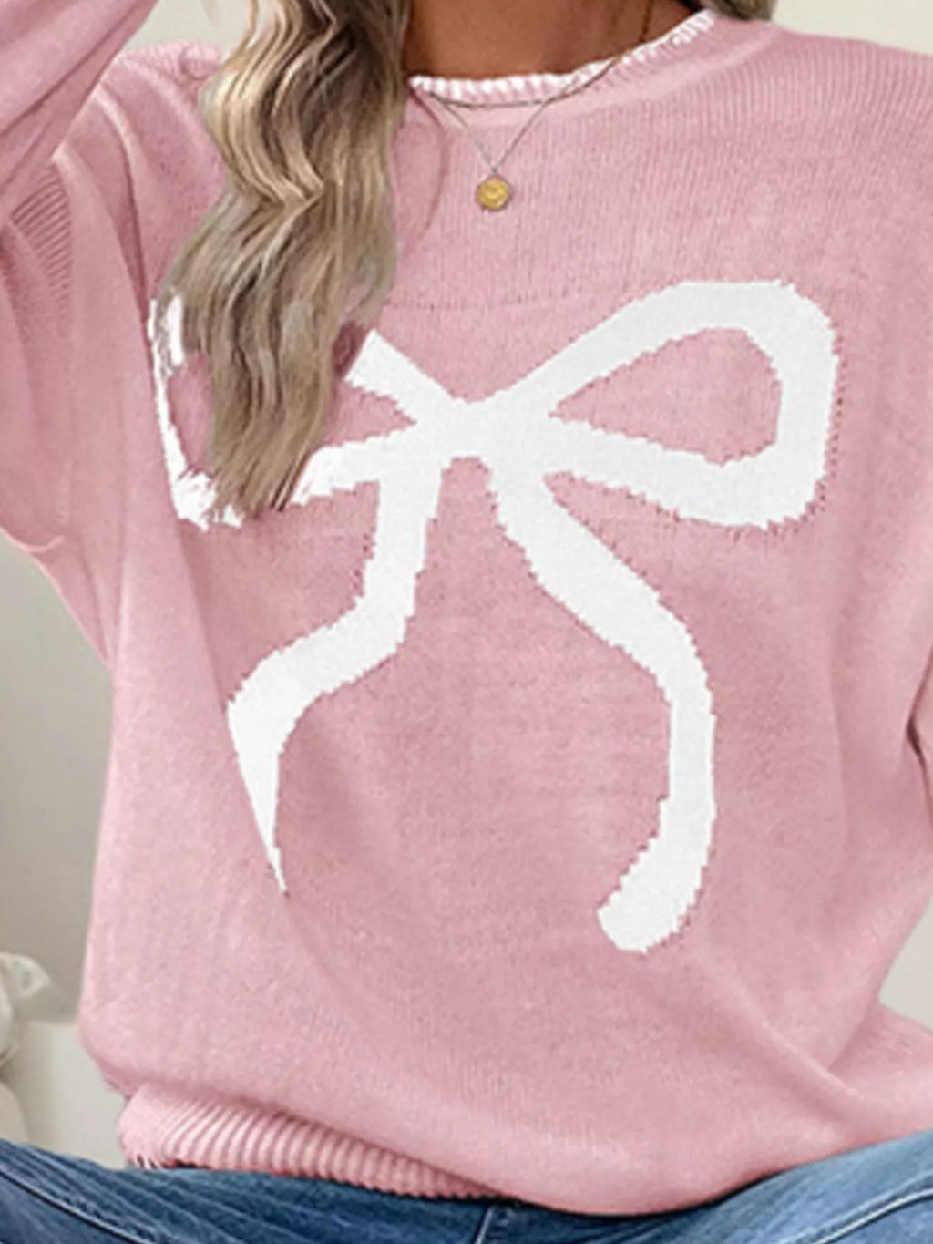 White Round Neck Long Sleeve Bow Print Holiday Sweater