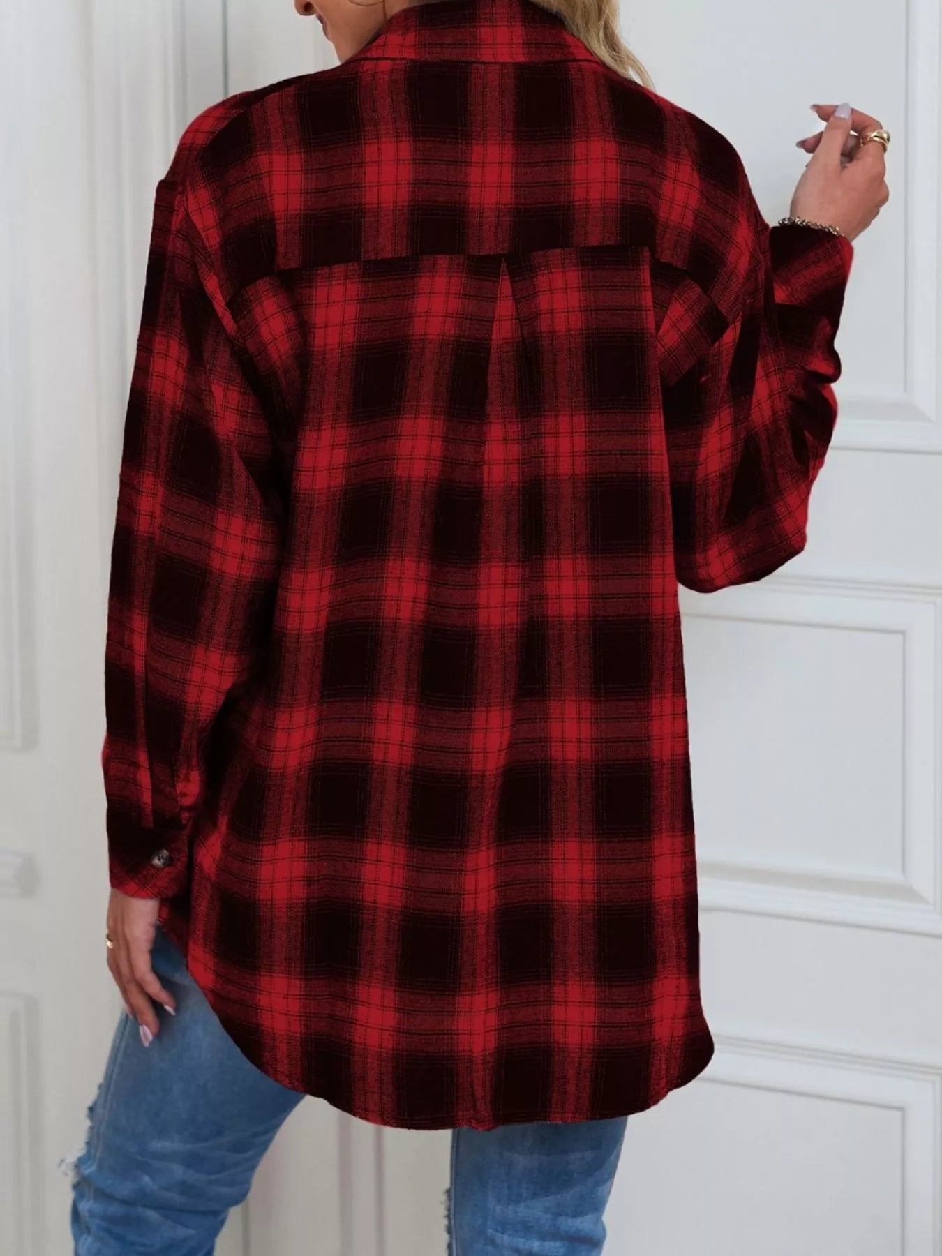 Women's Black and White Plaid Button Up Long Sleeve Shirt