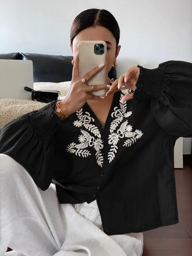 Women's Embroidered White Long Sleeve Notched Collar Blouse