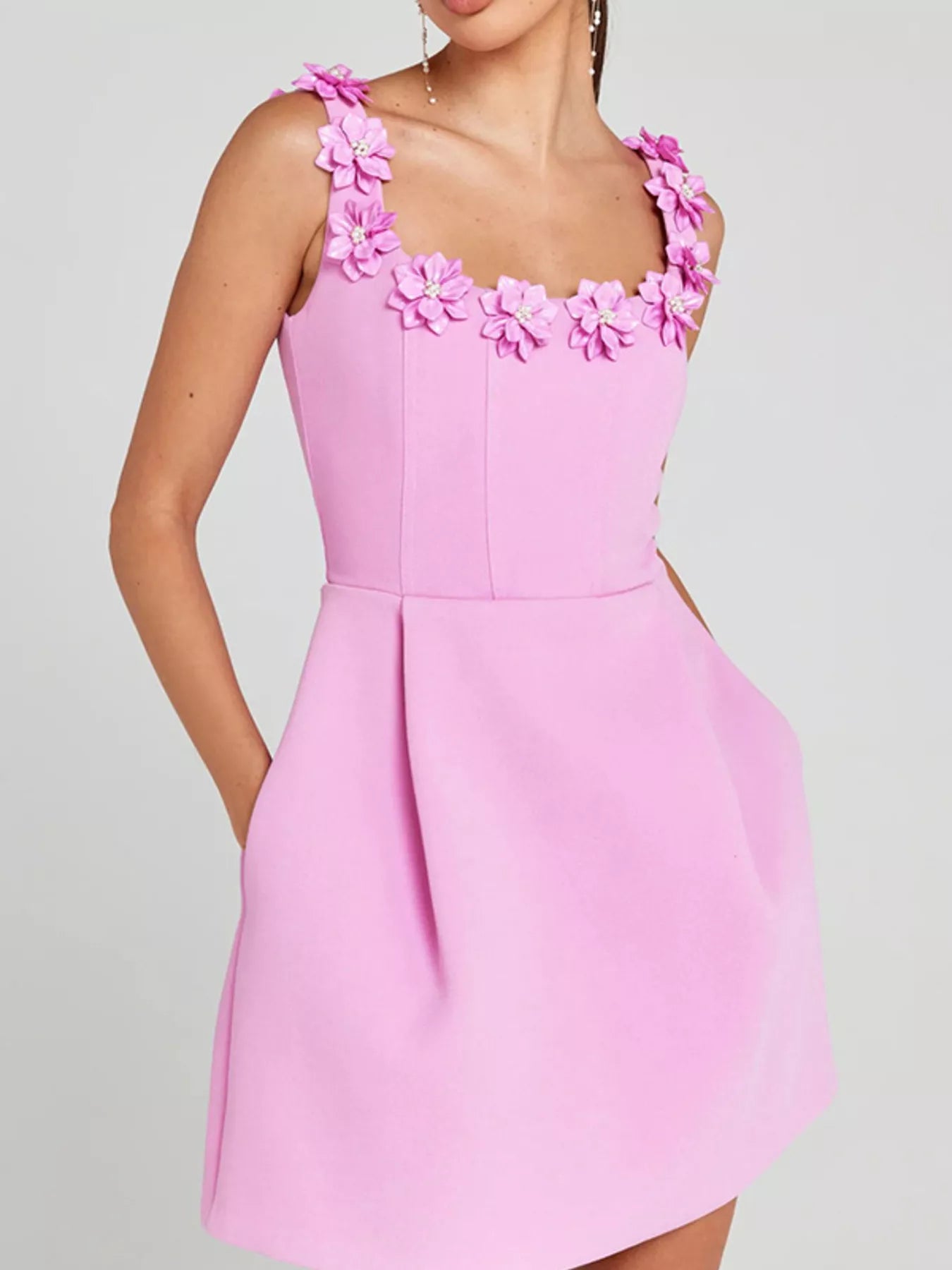 Floral Embellished Sleeveless Black Mini Dress with Pockets