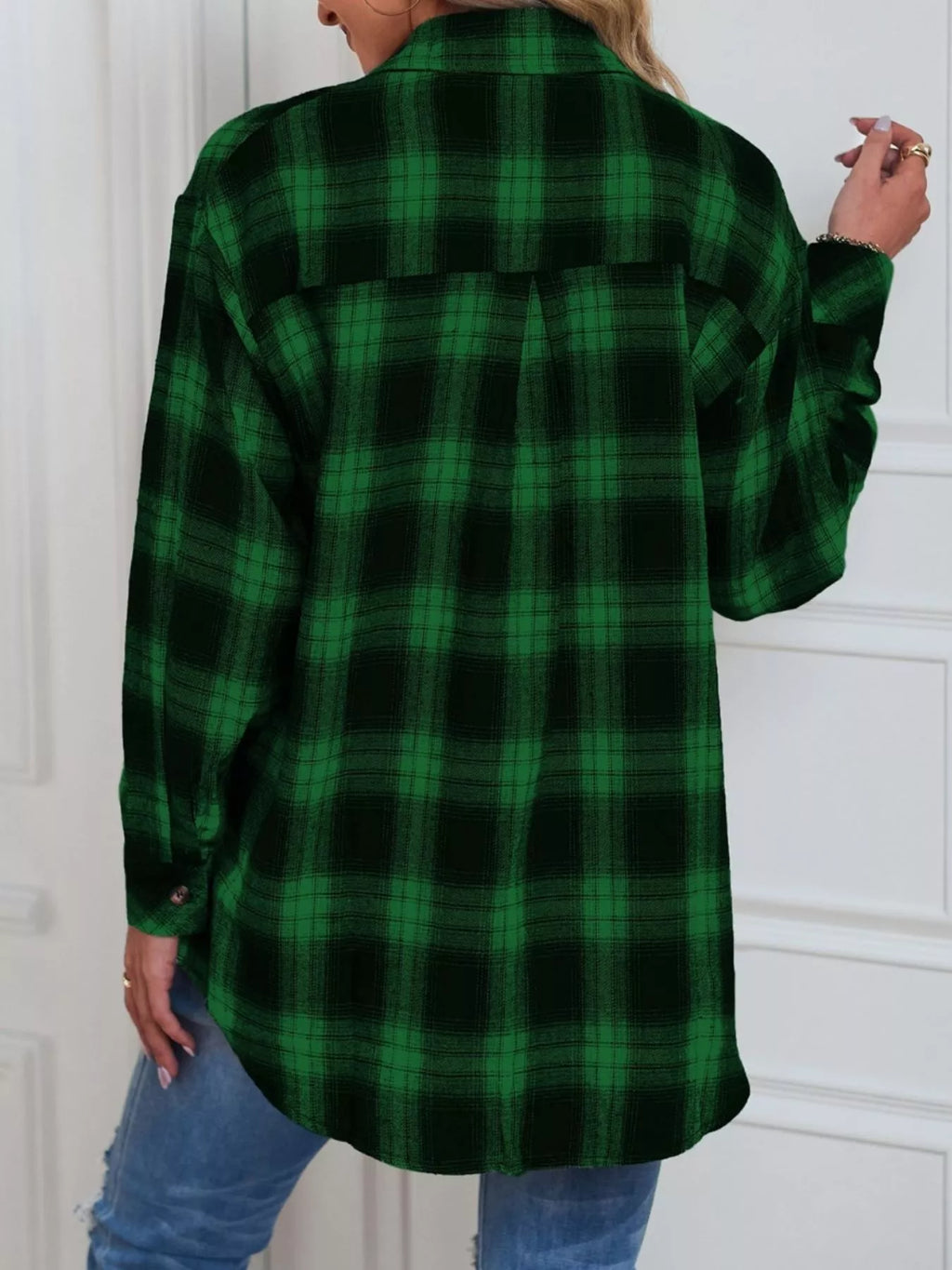 Women's Black and White Plaid Button Up Long Sleeve Shirt
