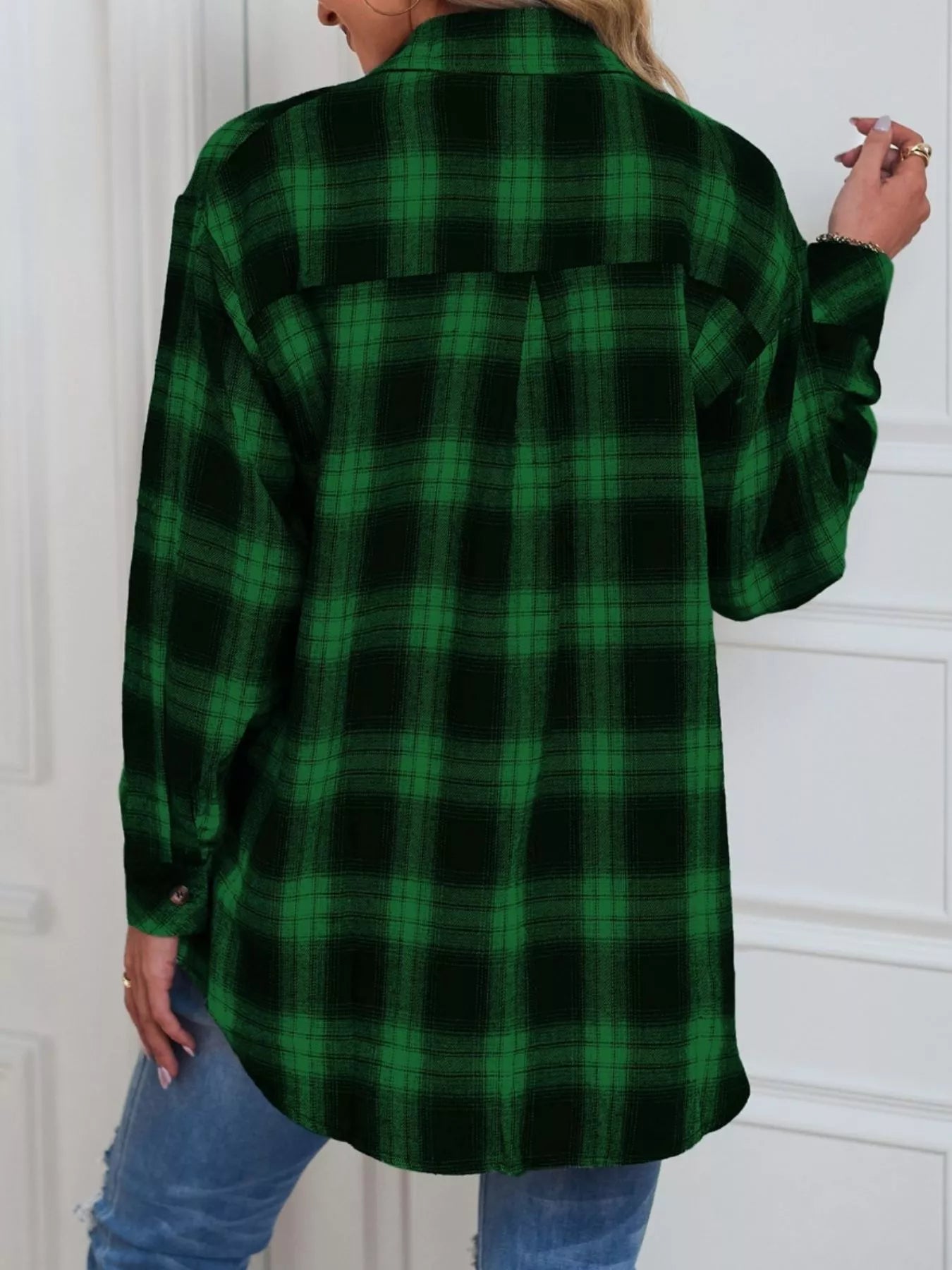 Women's Black and White Plaid Button Up Long Sleeve Shirt