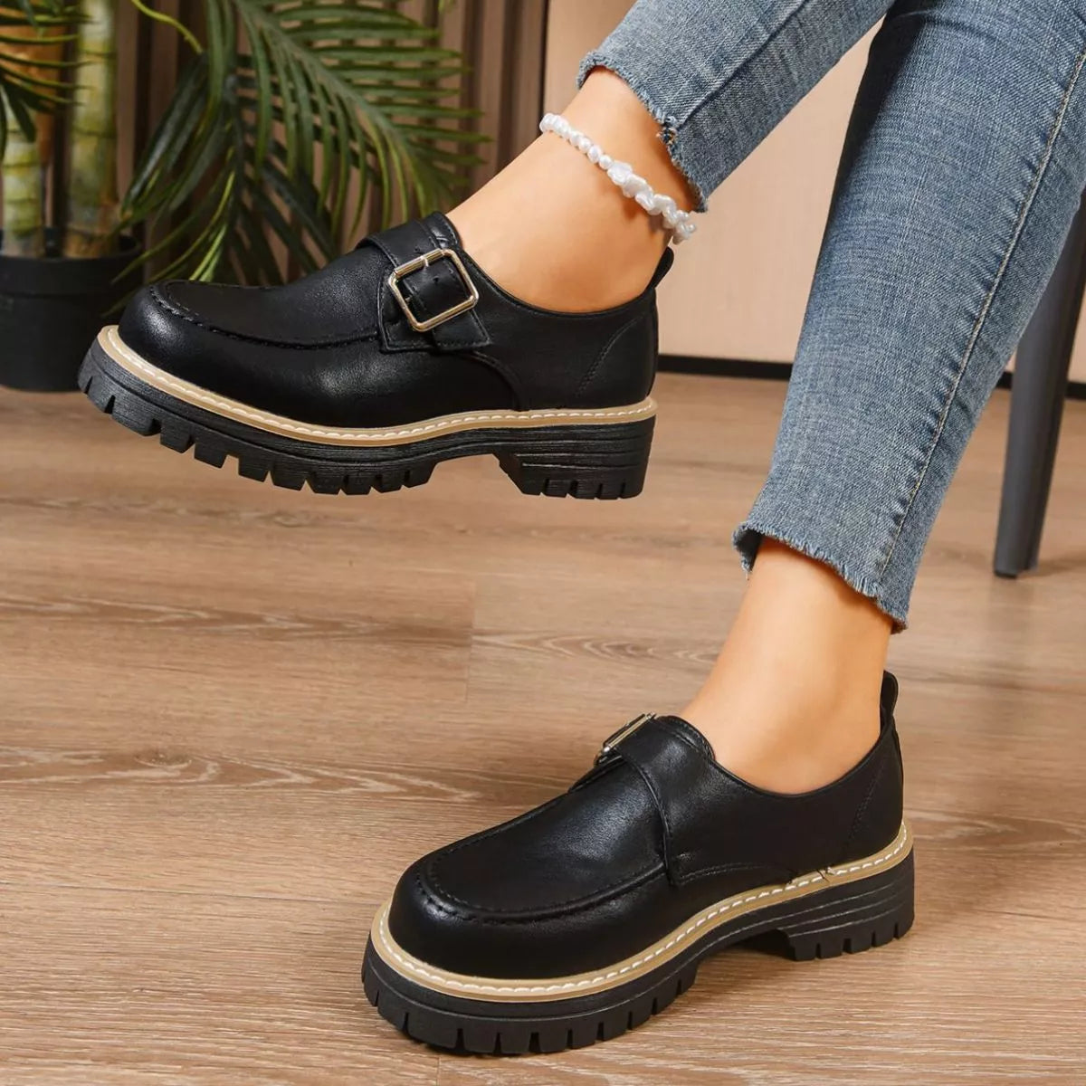 Women's Burgundy Round Toe Buckle Loafers Mid Heel Casual Shoes