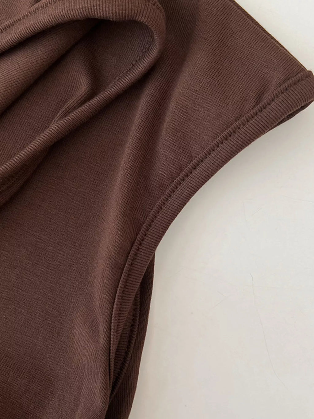Ruched Mock Neck Sleeveless Tank Top