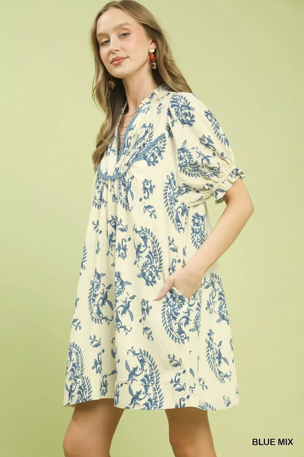 Blue Mix Paisley Print Scallop Trim Short Sleeve Mini Dress