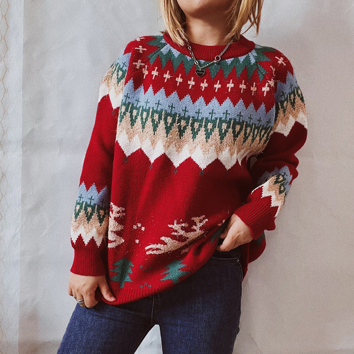 Women's Christmas Reindeer and Tree Pattern Long Sleeve Sweater