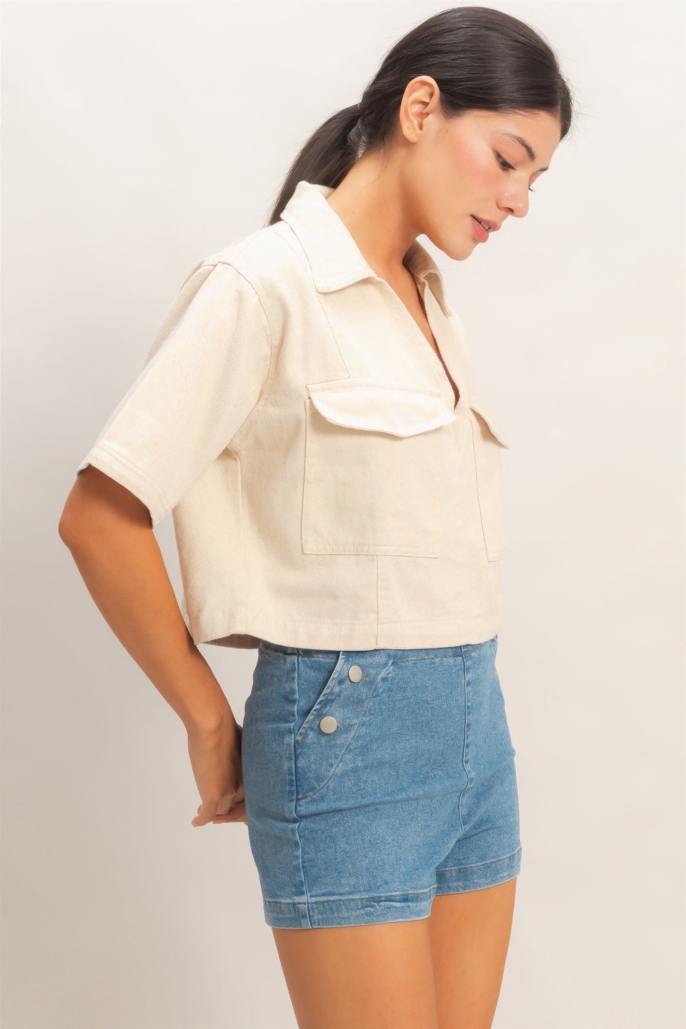 Collared V-neck Top
