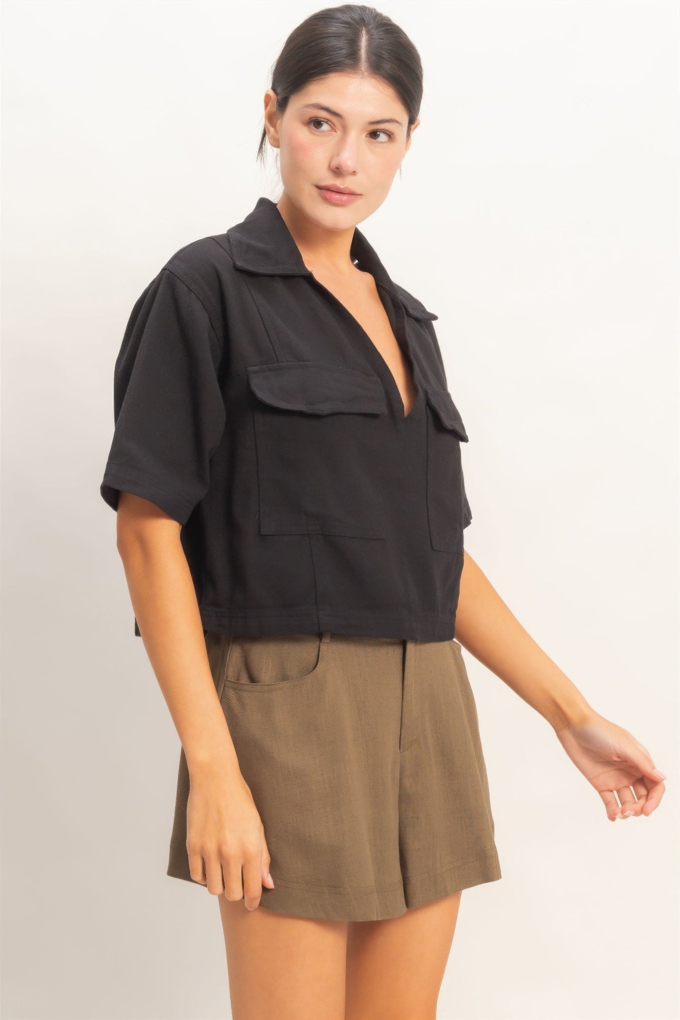 Collared V-neck Top
