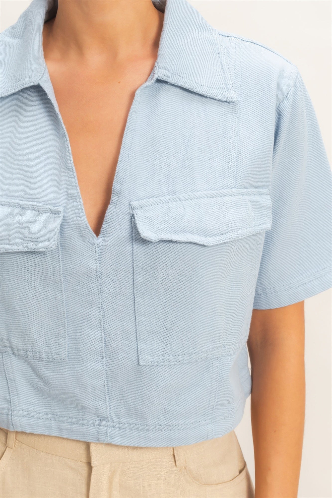Collared V-neck Top