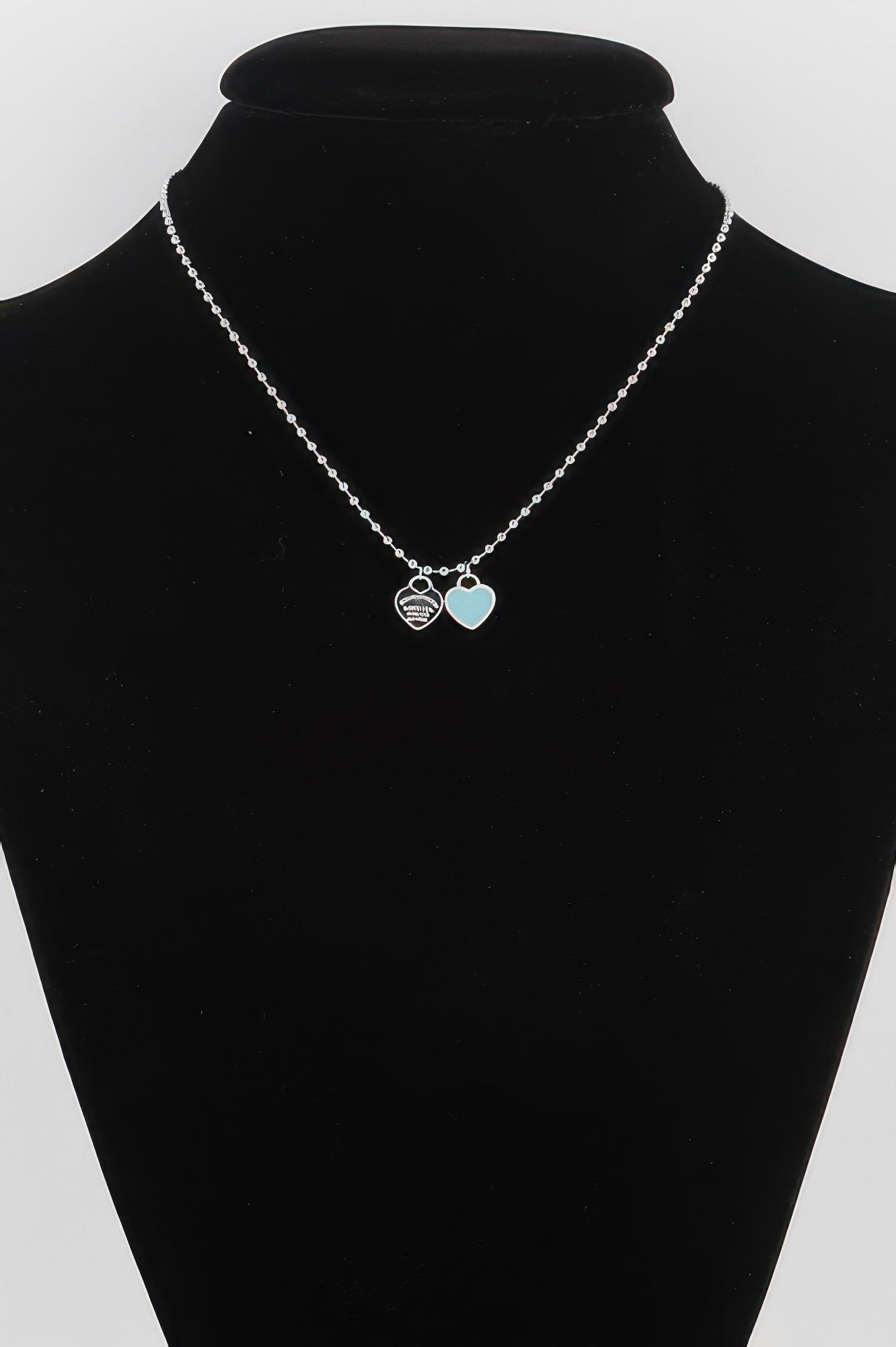 Elegant Heart Shap Pendant Necklace