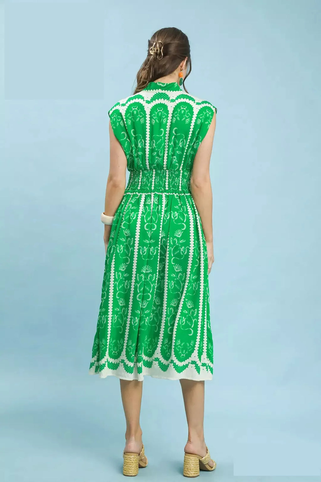 Green Floral Print Sleeveless Smocked Midi Dress