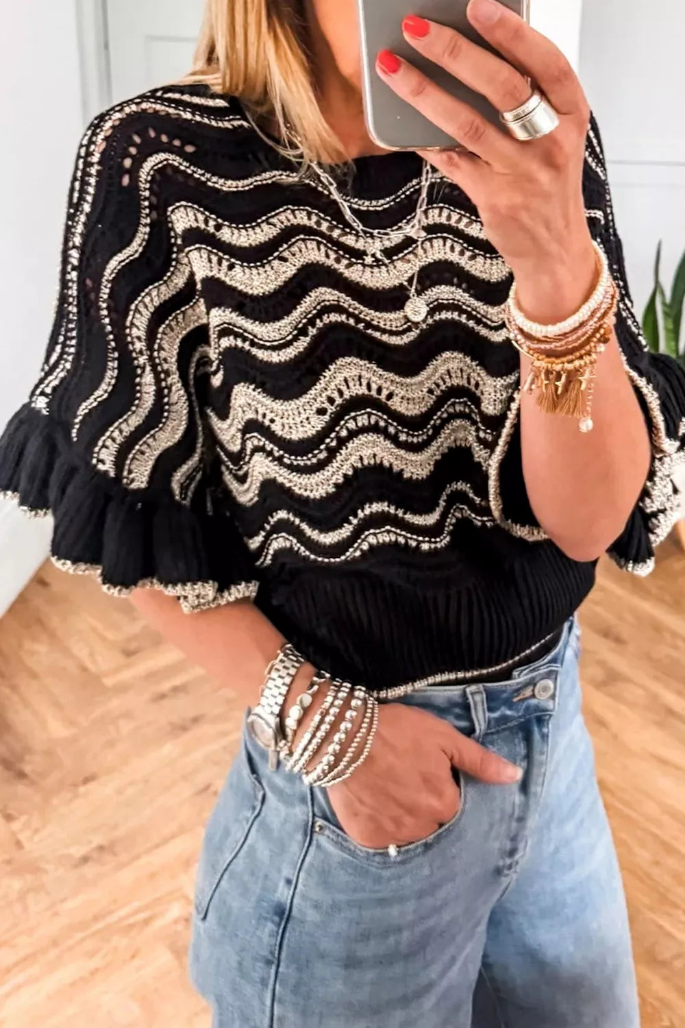 Black and White Wave Pattern Ruffle Sleeve Sweater