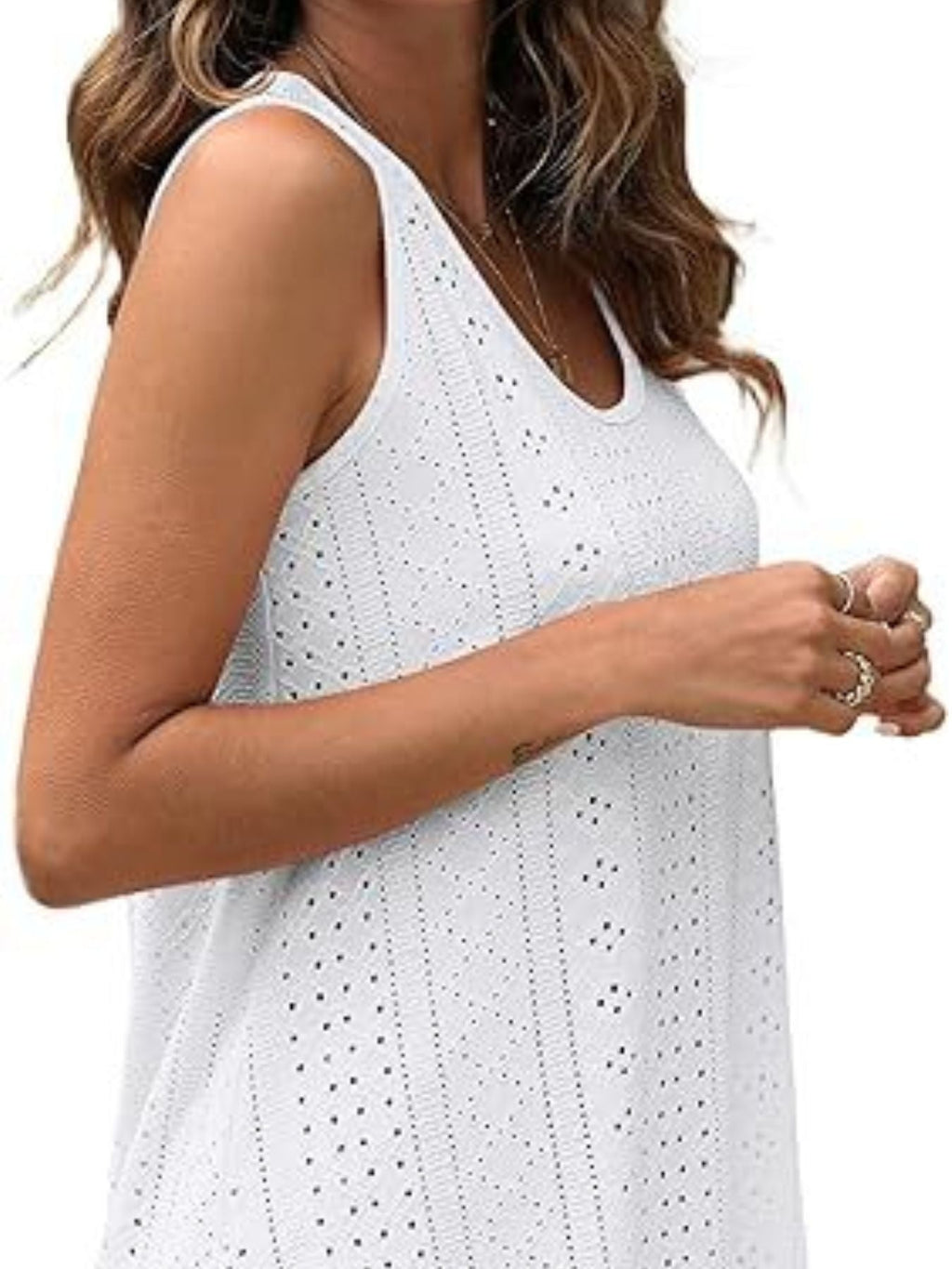 Women's Lavender Eyelet Scoop Neck Tank Top Sleeveless Shirt