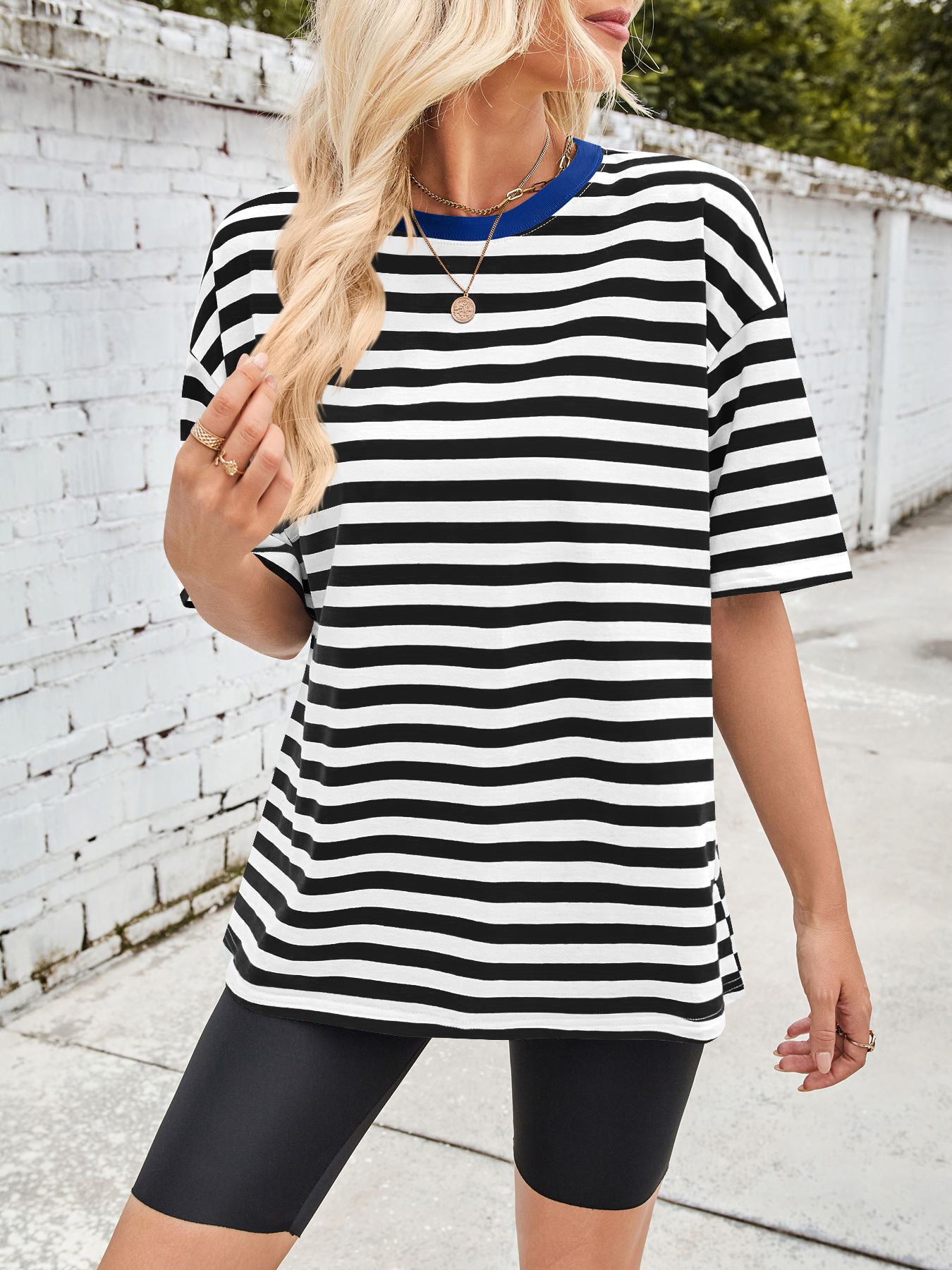 Women Striped Round Neck Half Sleeve Casual Oversized T-Shirt
