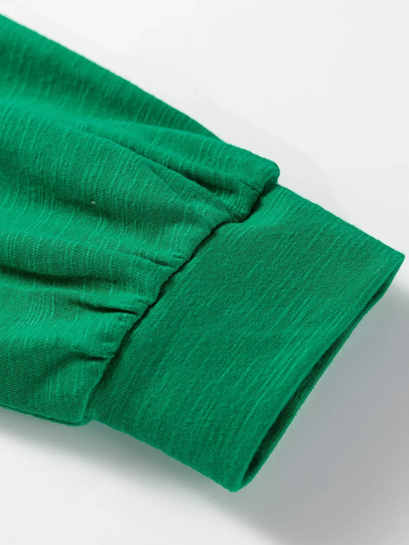 Women's Solid Green Long Sleeve Button Down V-Neck Pullover Top