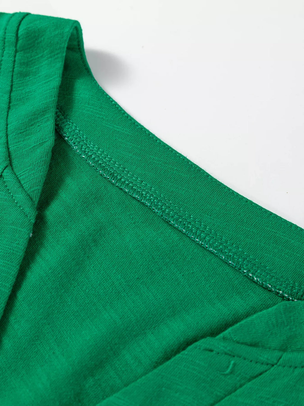 Women's Solid Green Long Sleeve Button Down V-Neck Pullover Top