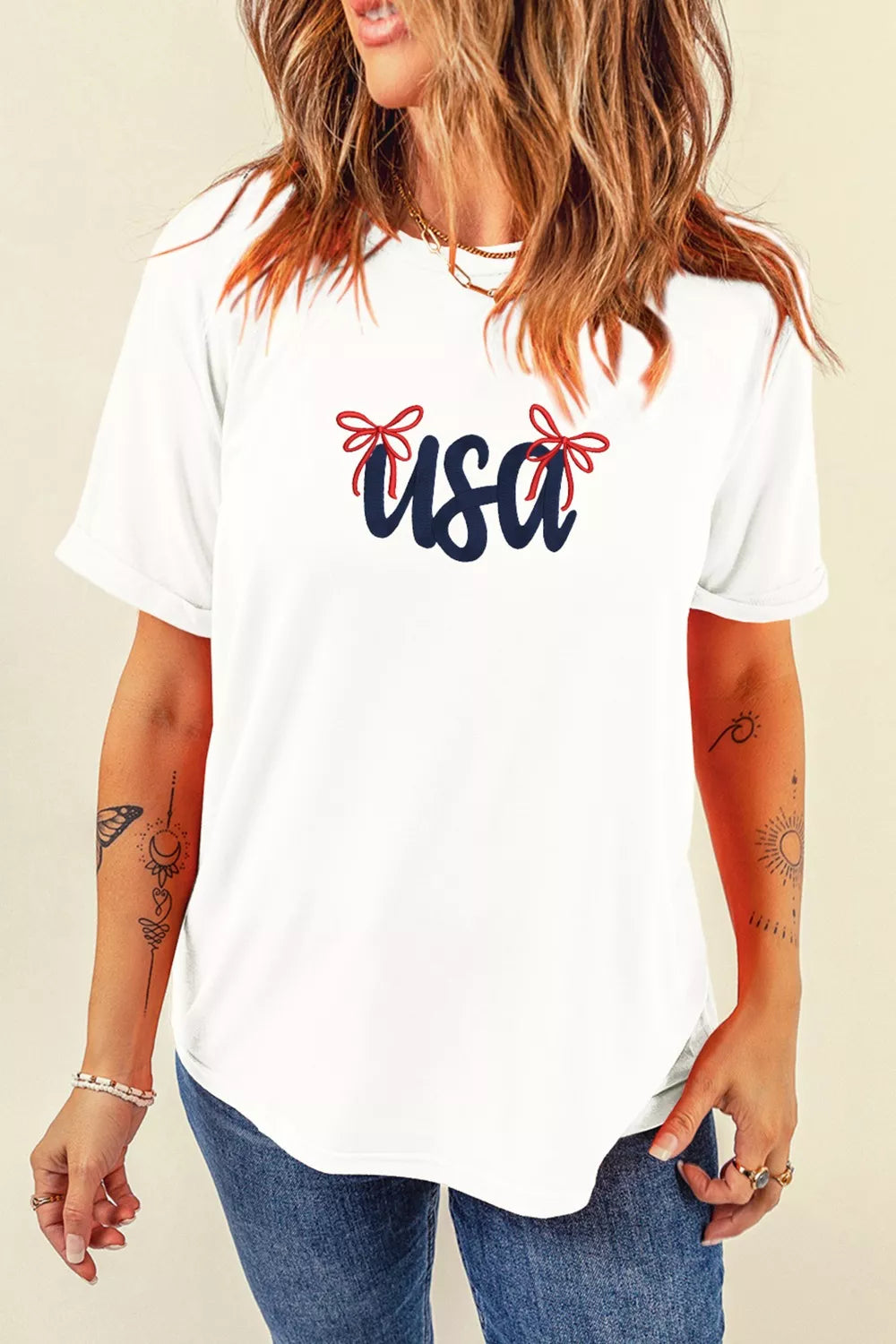 USA Lettering Bow Embroidered White Short Sleeve Crewneck T-Shirt